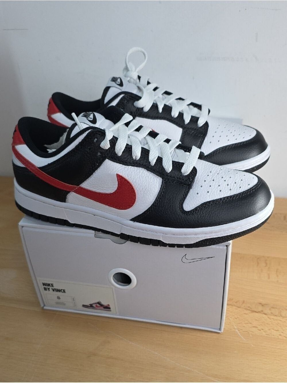 Nike Men’s Low-Top Sneakers - Black / White / Red Size 8 US